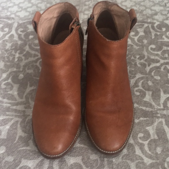 Madewell Billie Boot in Saddle, Size 6 - Picture 4 of 10